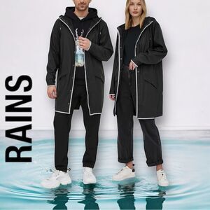 RAINS Unisex Long Black Reflective Raincoat Jacket in the Size Large